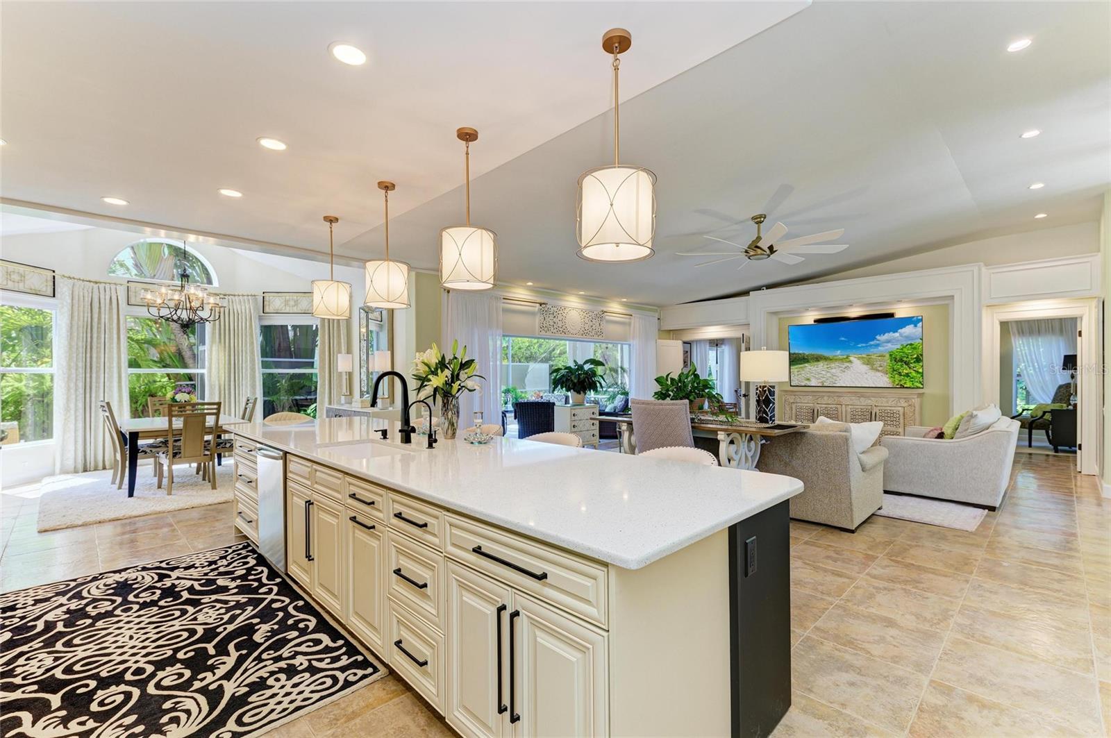 Image 34 of 92 For 6102 Sonesta Court