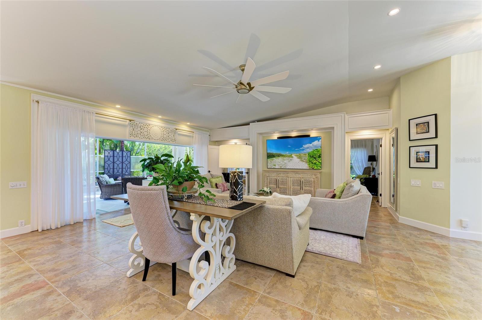 Image 35 of 92 For 6102 Sonesta Court