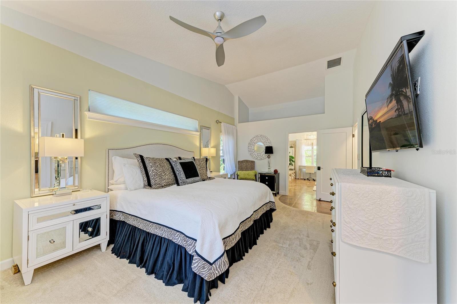 Image 42 of 92 For 6102 Sonesta Court