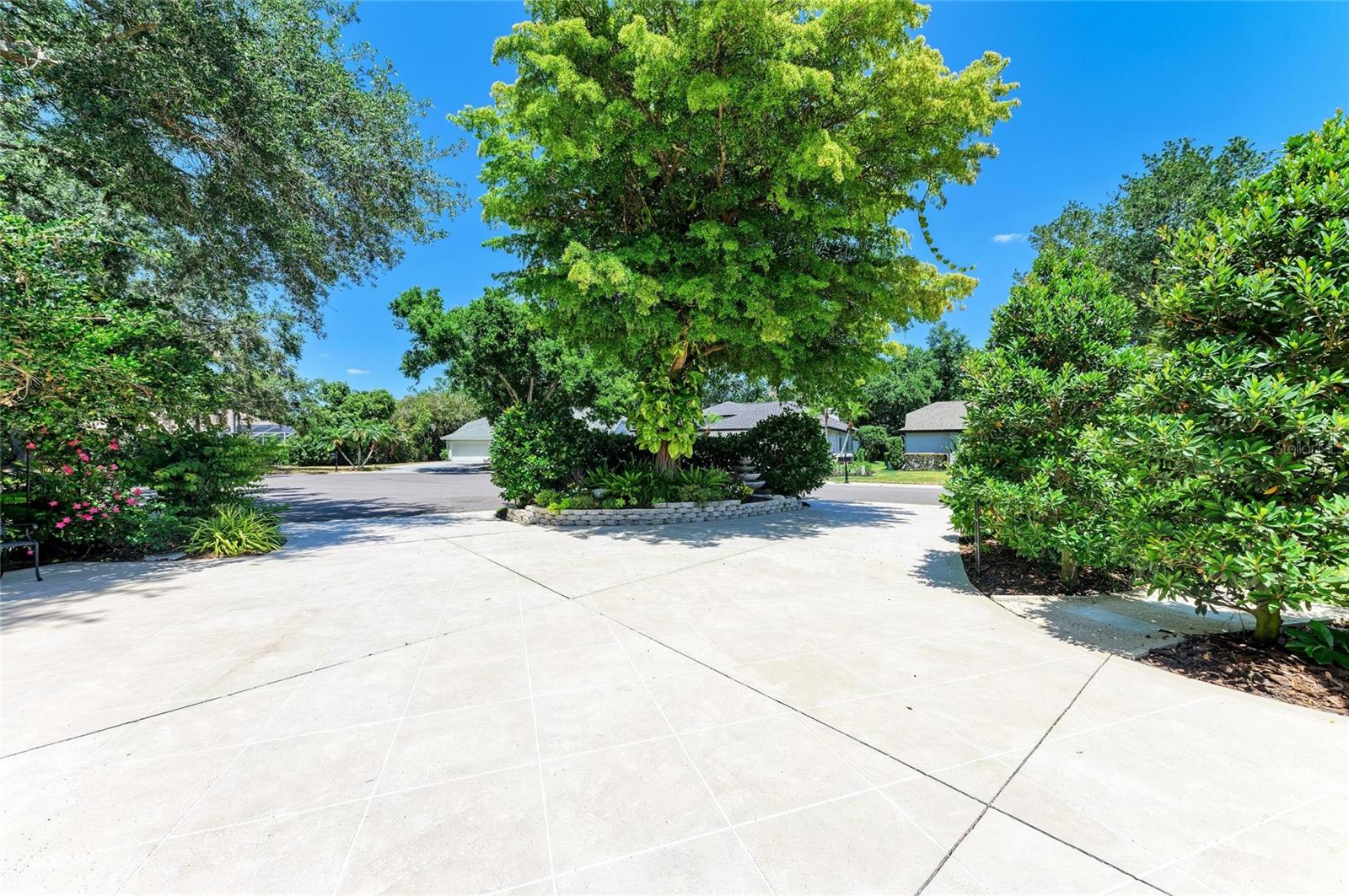 Image 87 of 92 For 6102 Sonesta Court