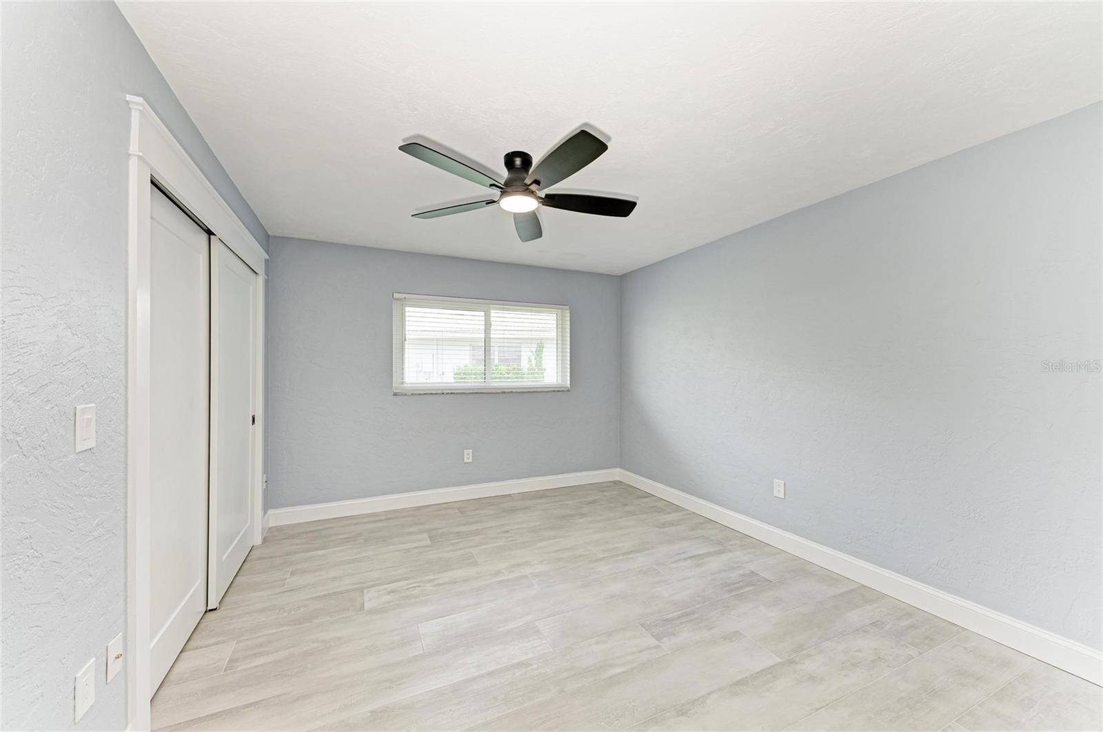 Image 33 of 46 For 1364 Westport Lane 1403