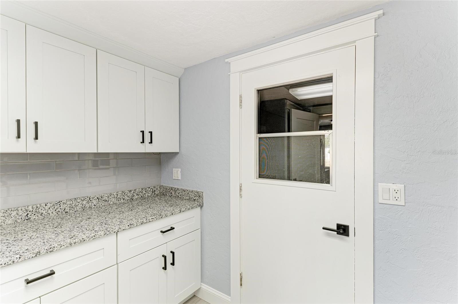 Image 36 of 46 For 1364 Westport Lane 1403