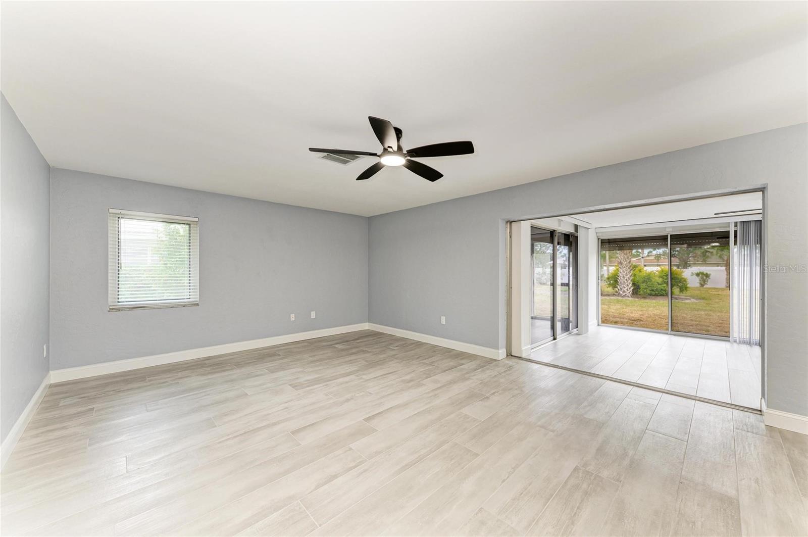 Image 7 of 46 For 1364 Westport Lane 1403