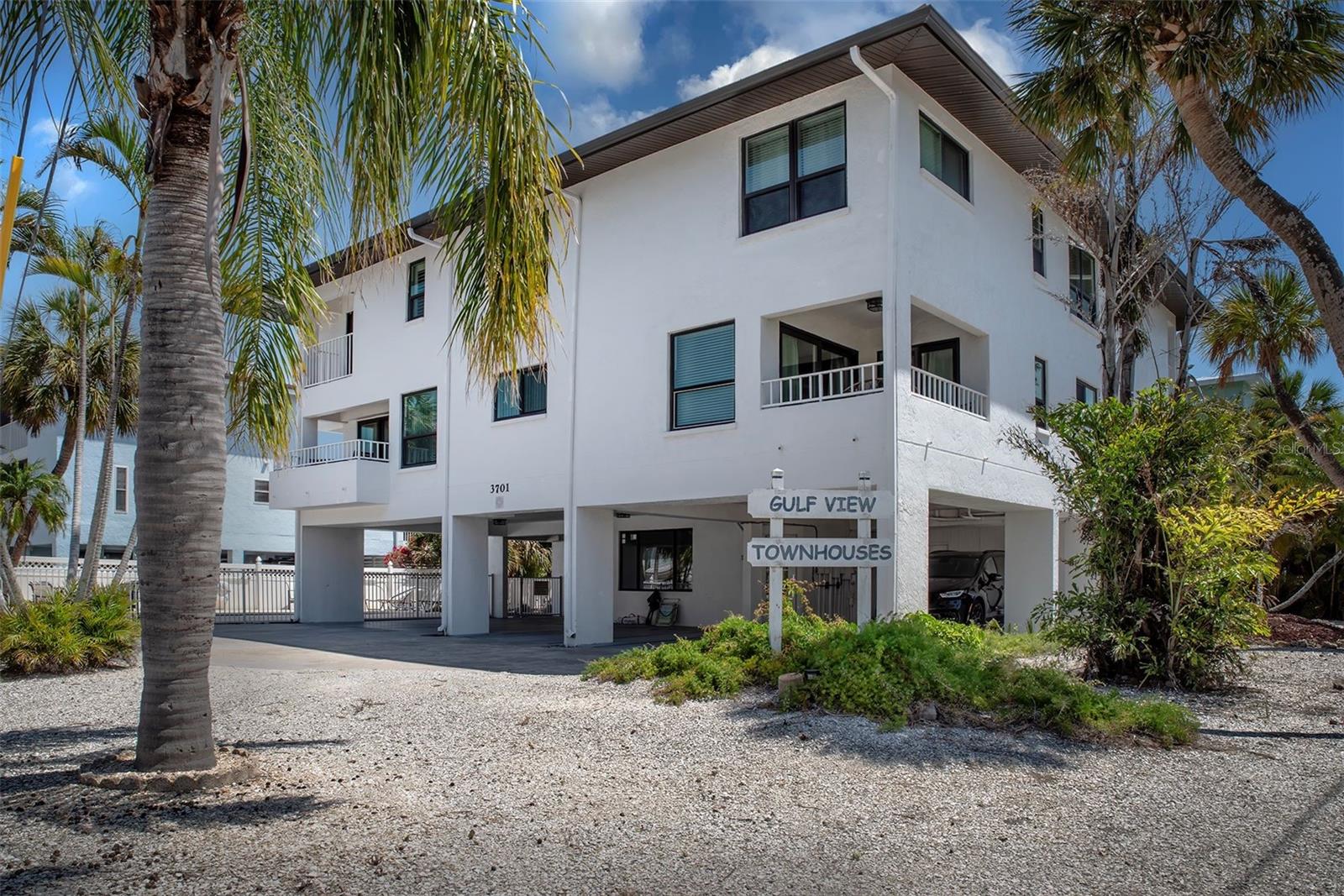 Details for 3701 5th Avenue 1, HOLMES BEACH, FL 34217