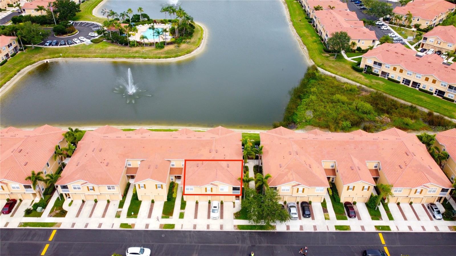 Image 8 of 33 For 3784 Parkridge Circle 22-203