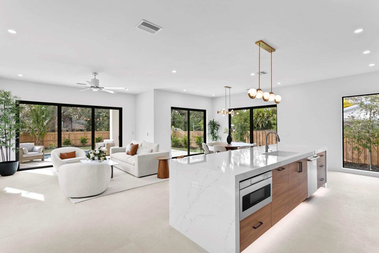 Image 24 of 65 For 2554 Arlington Street