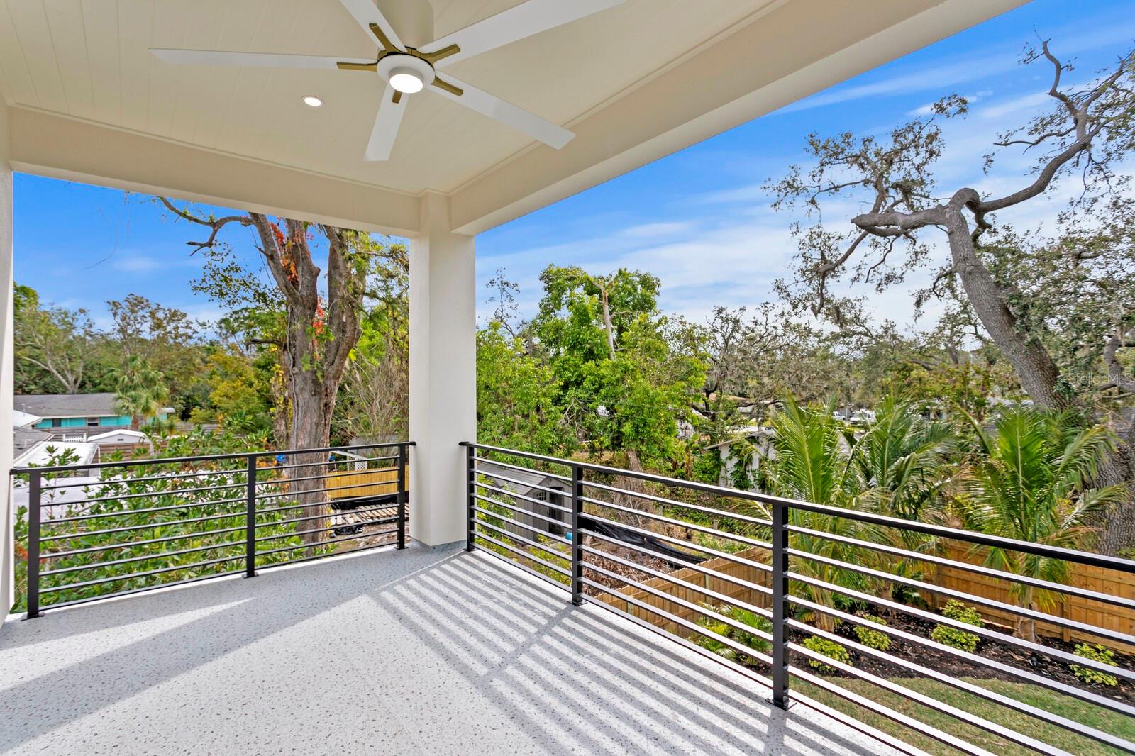 Image 33 of 65 For 2554 Arlington Street