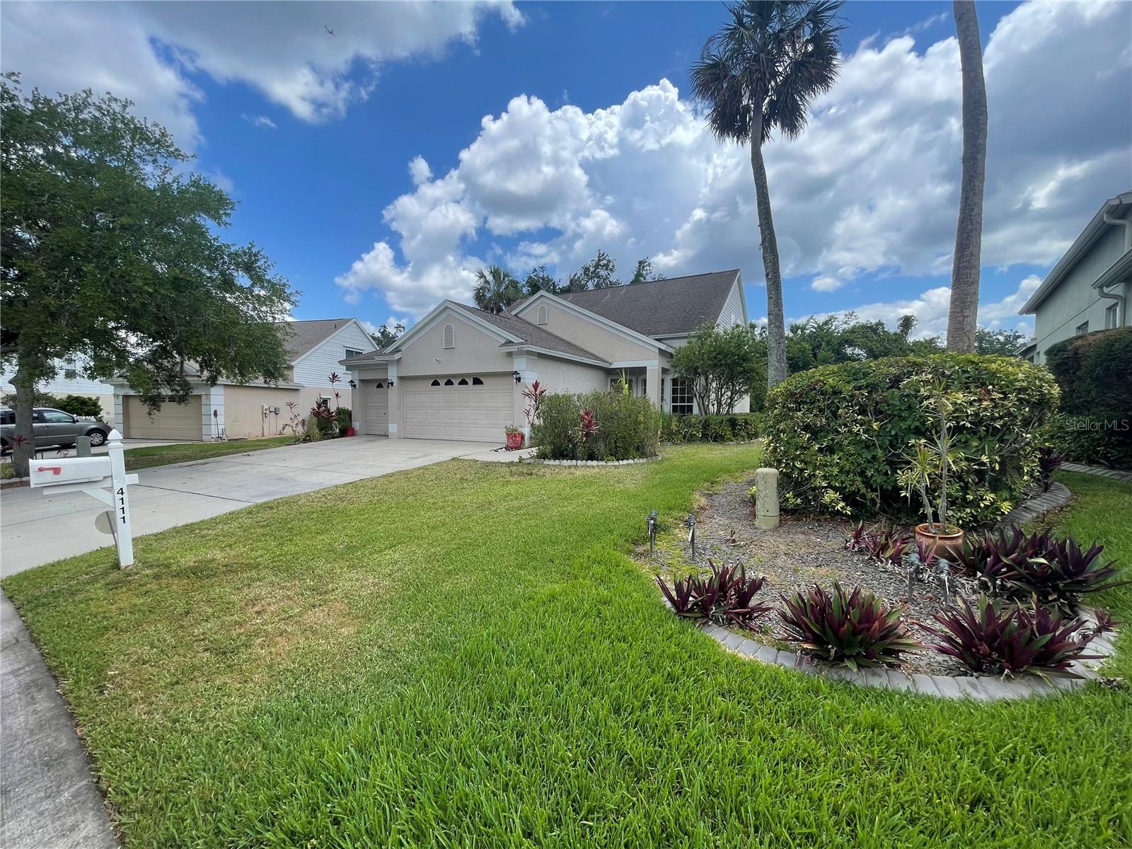 Details for 4111 34th St E, BRADENTON, FL 34208