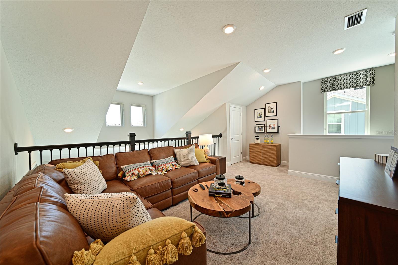 Image 17 of 30 For 2401 Ezzell Court