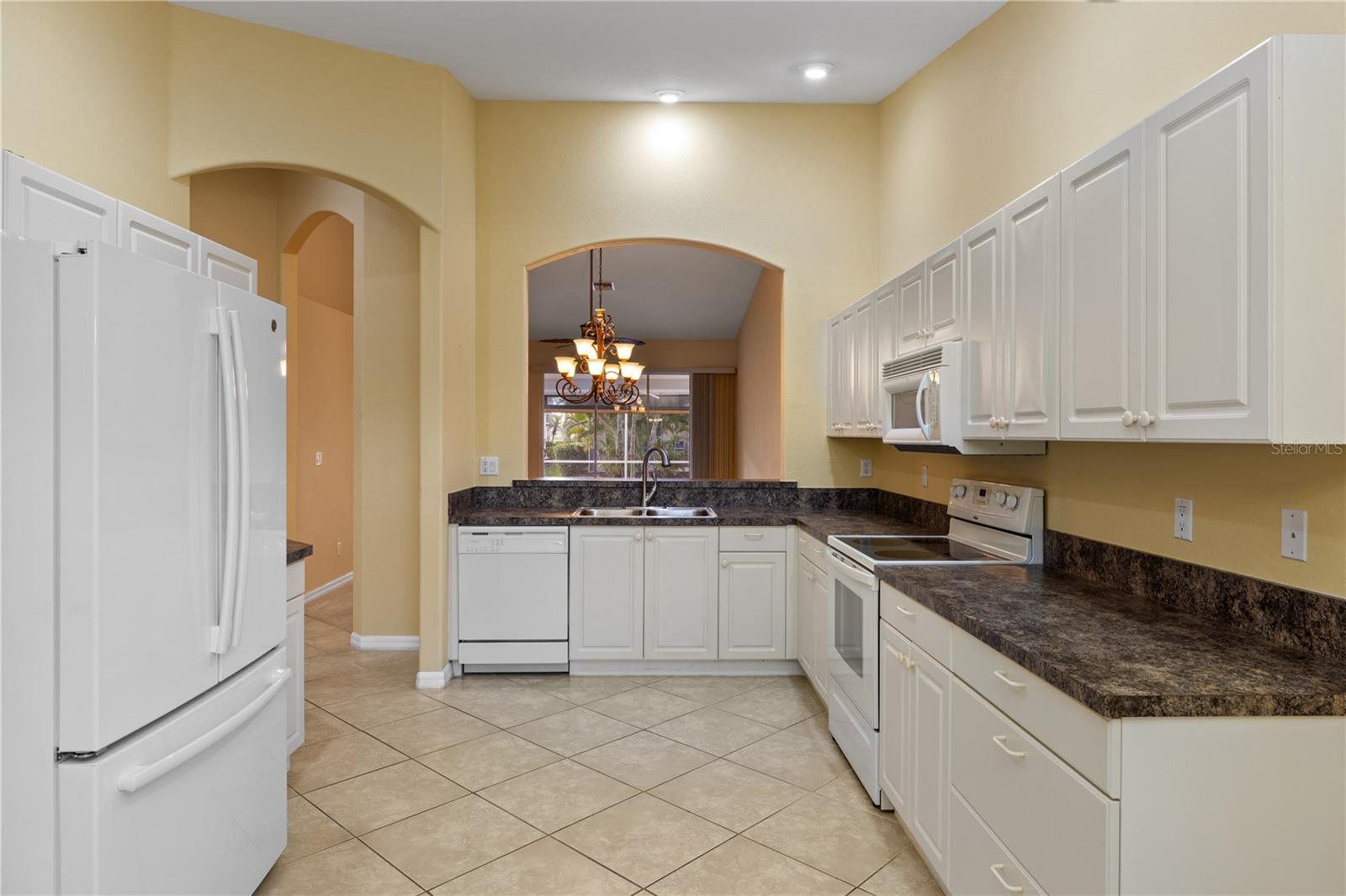 Image 12 of 34 For 3841 Albacete Circle 51