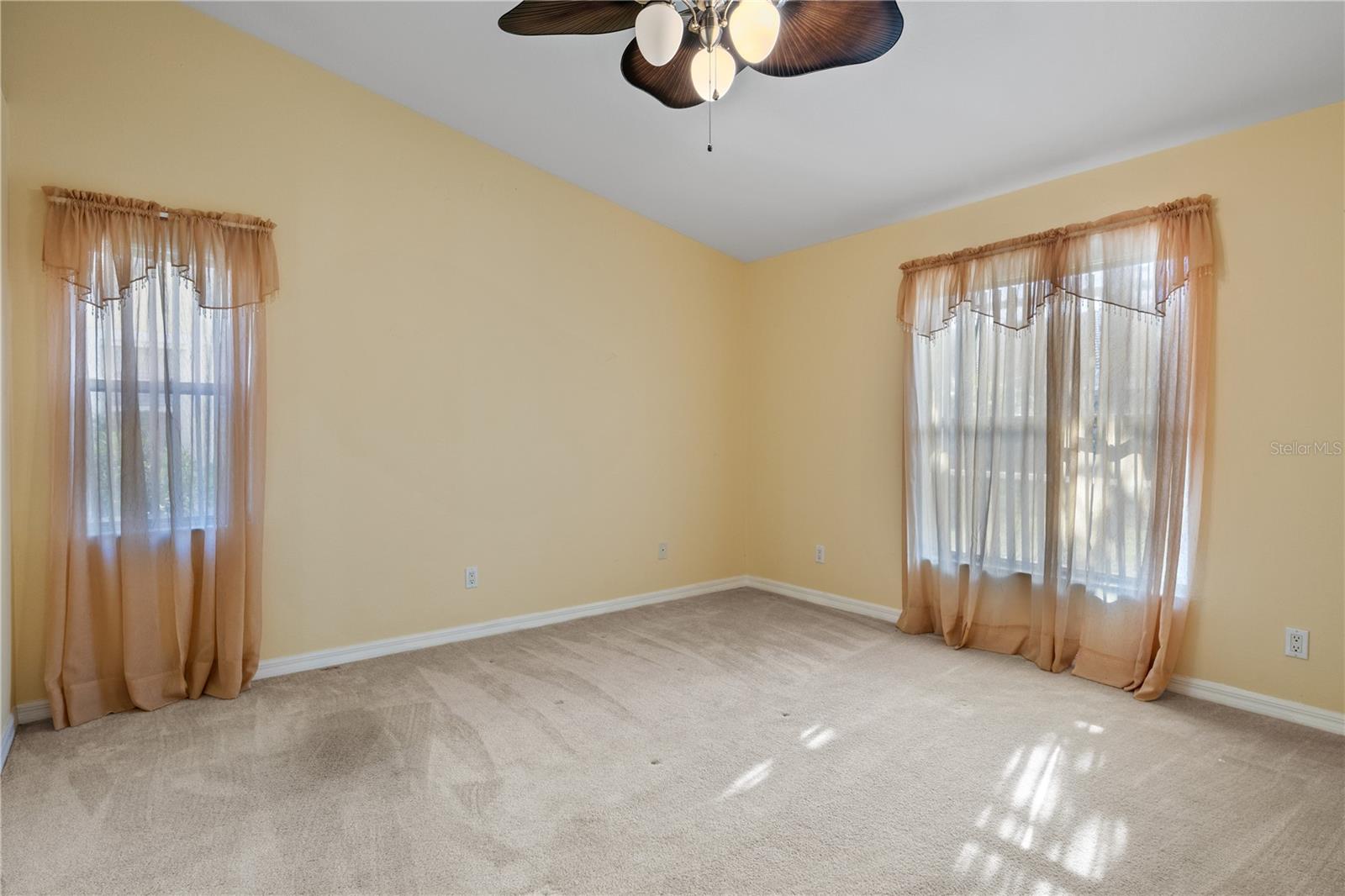 Image 26 of 34 For 3841 Albacete Circle 51