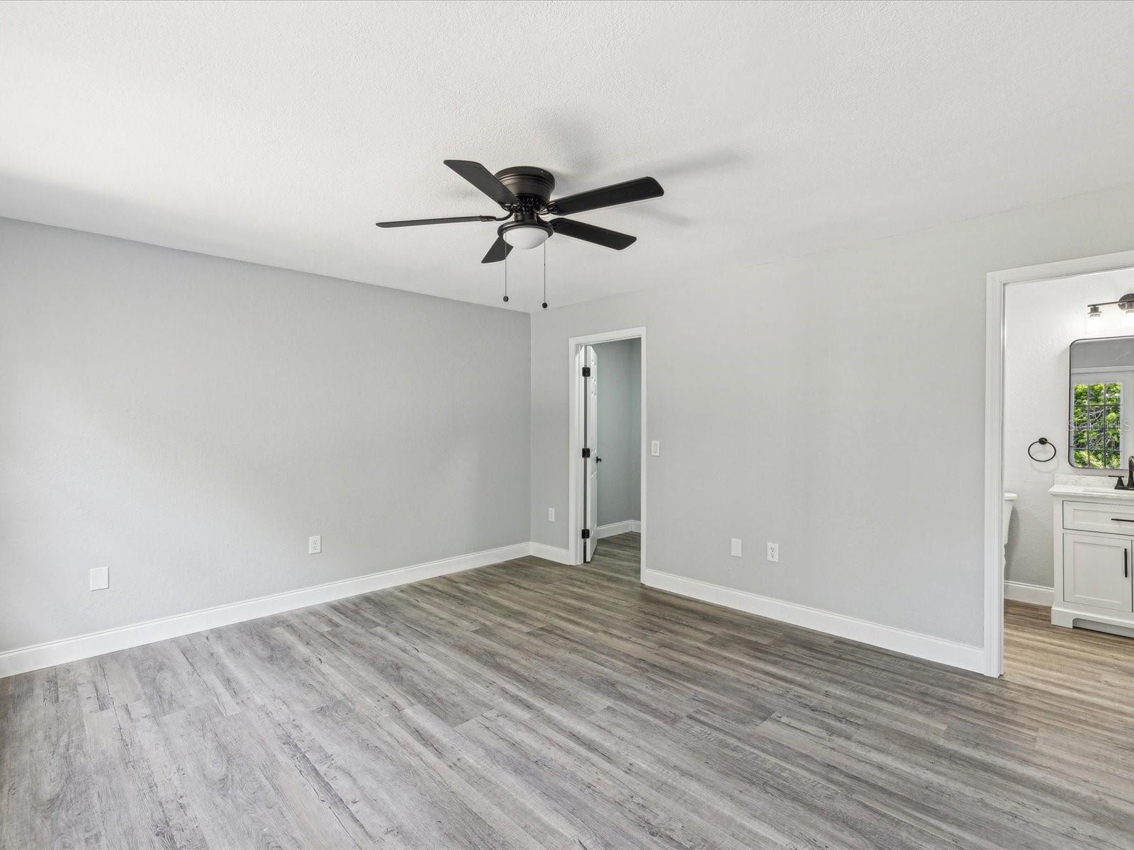 Image 20 of 48 For 8304 Fishhawk Avenue