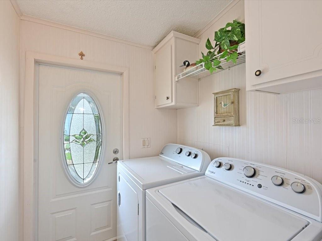 Image 18 of 44 For 8439 Imperial Circle