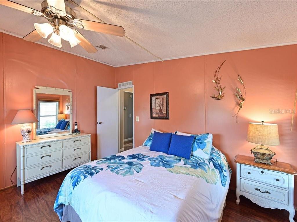Image 18 of 31 For 8400 Princess Court