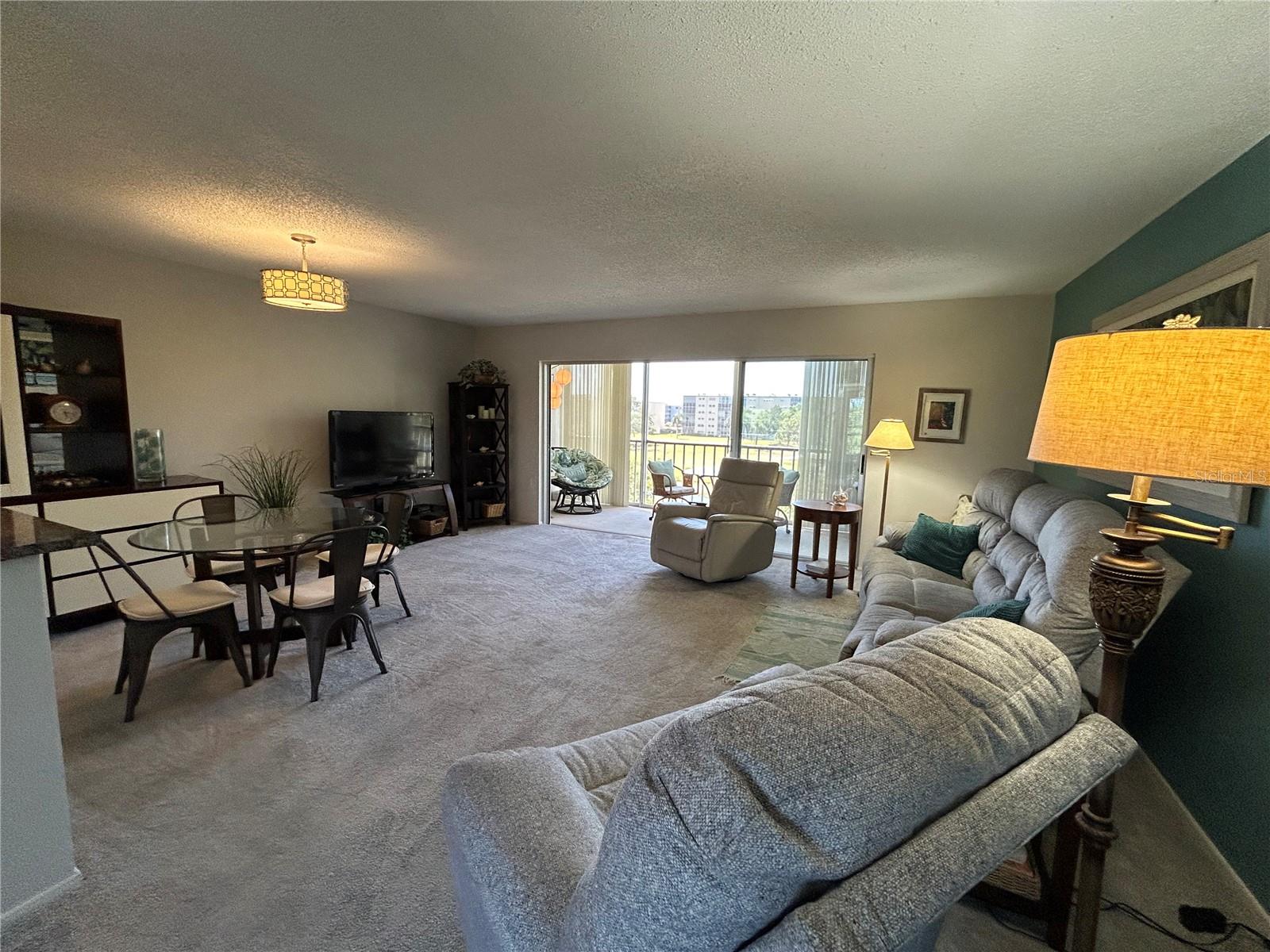 Image 10 of 17 For 3620 Ironwood Circle 405