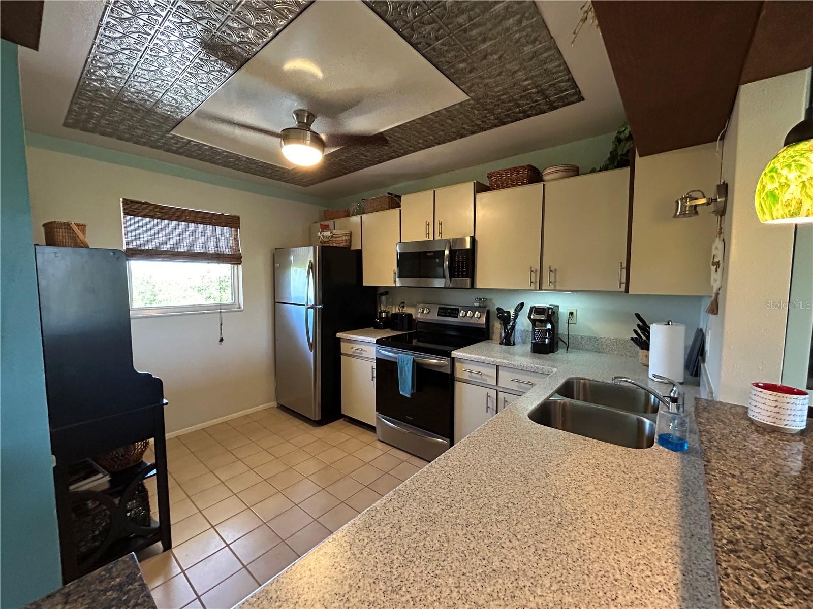 Image 2 of 17 For 3620 Ironwood Circle 405