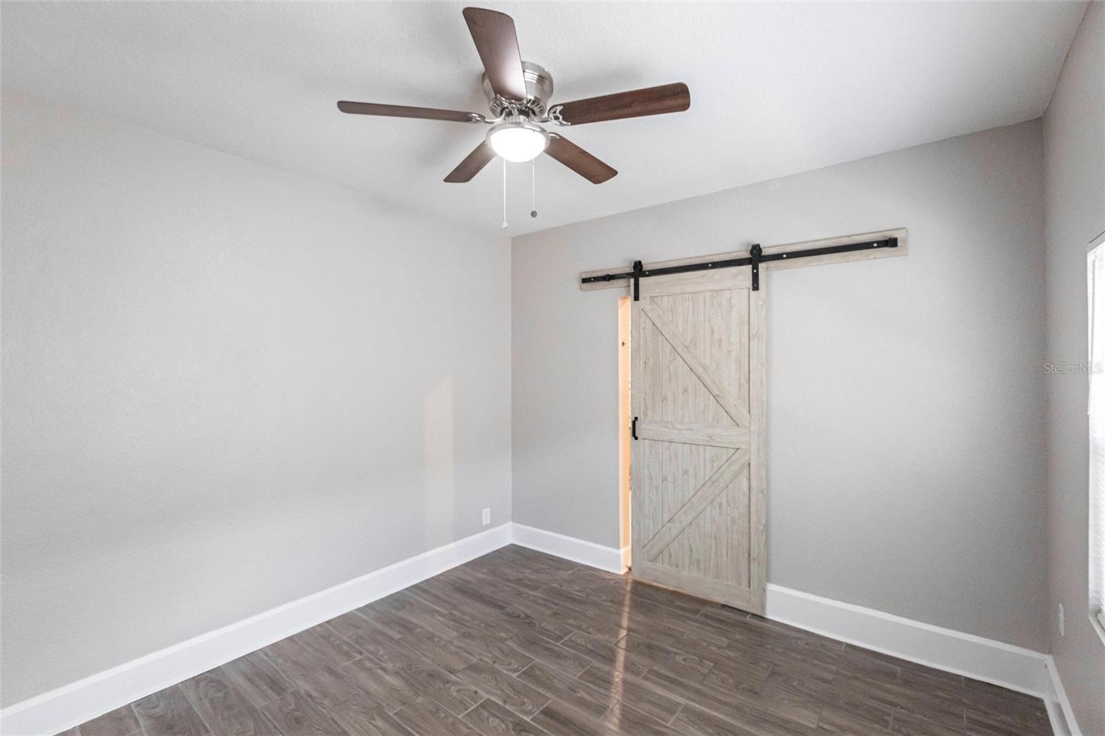 Image 11 of 26 For 4347 9th Avenue N