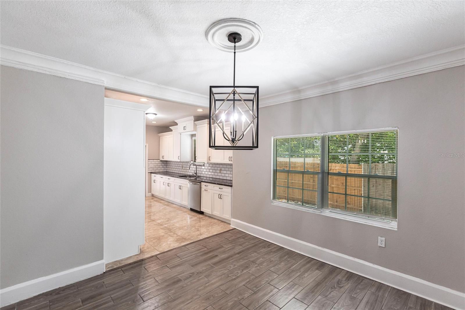 Image 9 of 26 For 4347 9th Avenue N