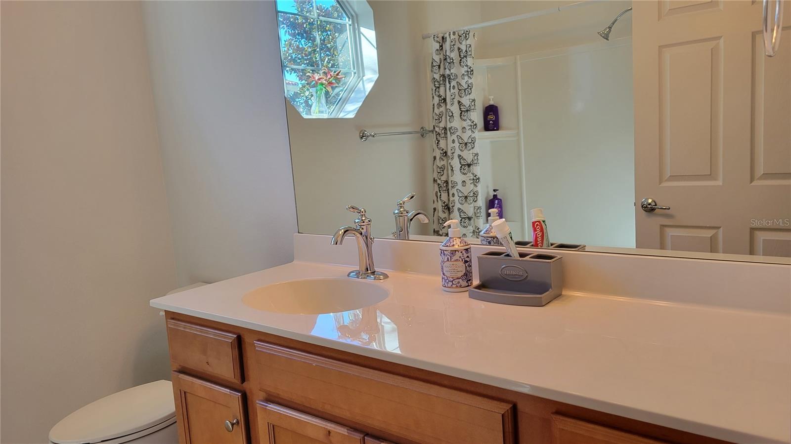 Listing photo id 15 for 3716 82nd Avenue Circle E 101