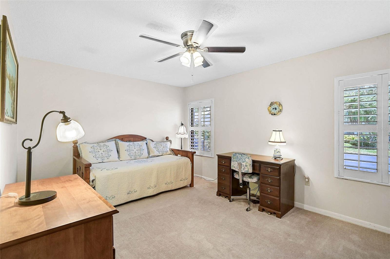 Image 20 of 36 For 7817 Pine Trace Drive 15