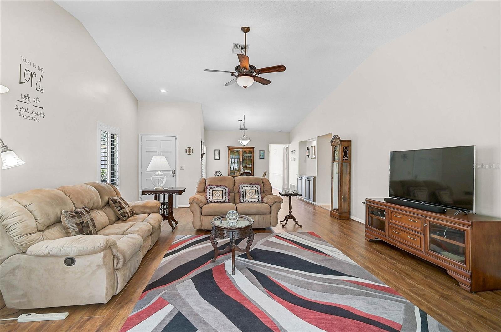 Image 8 of 36 For 7817 Pine Trace Drive 15