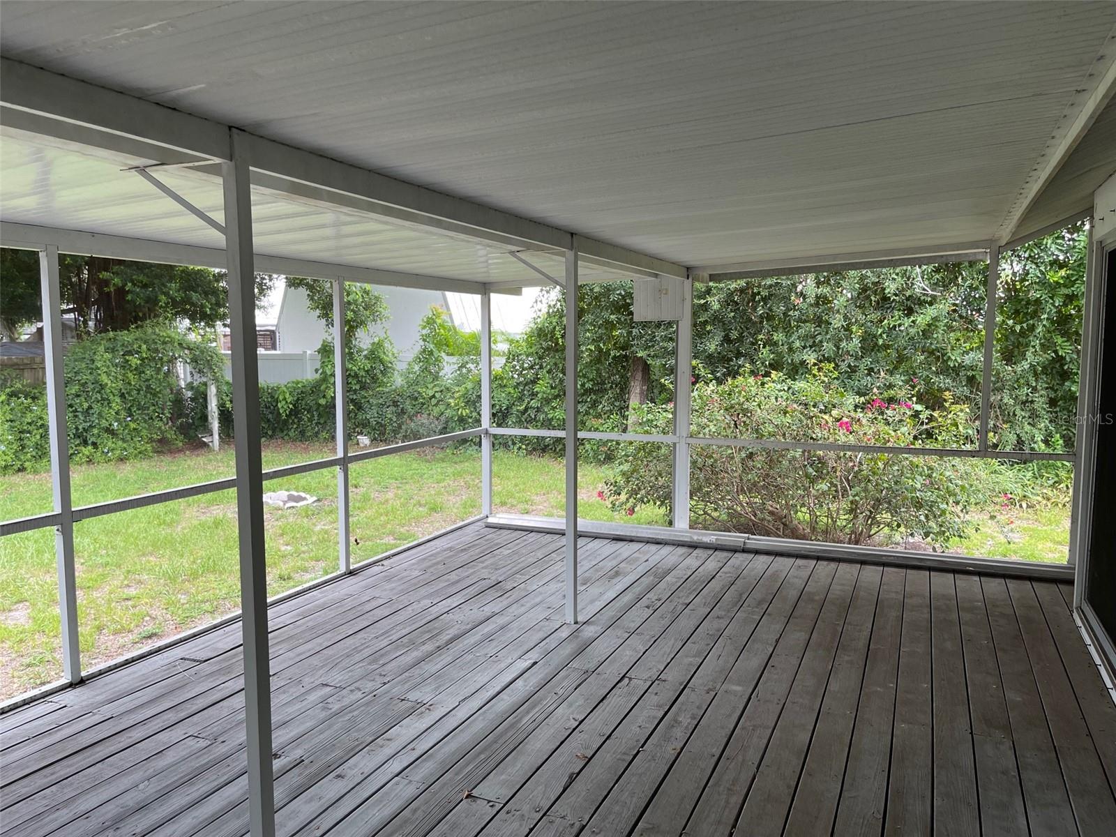 Image 12 of 13 For 2547 Prospect Street