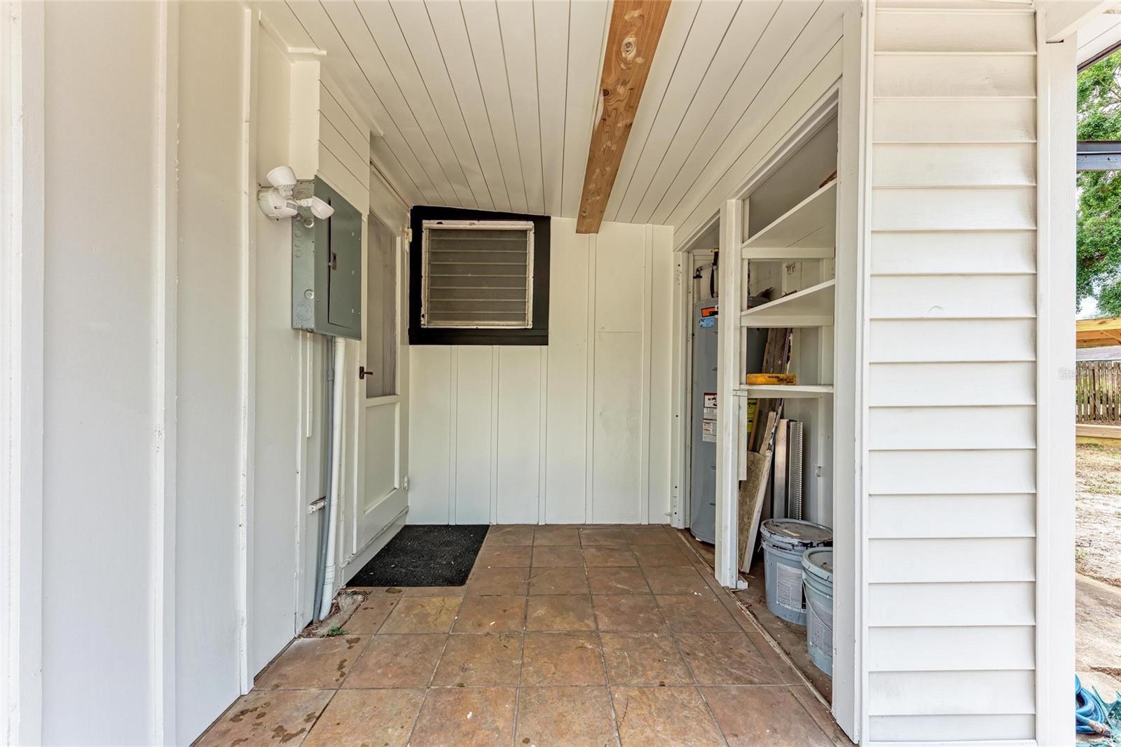 Image 30 of 35 For 1016 38th Street W