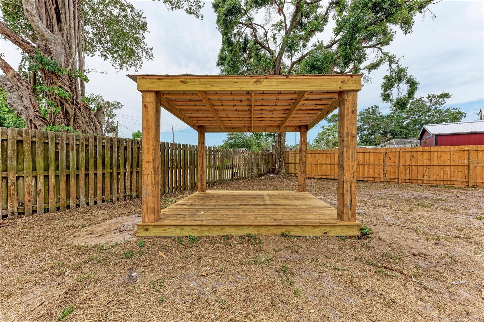 Image 32 of 35 For 1016 38th Street W