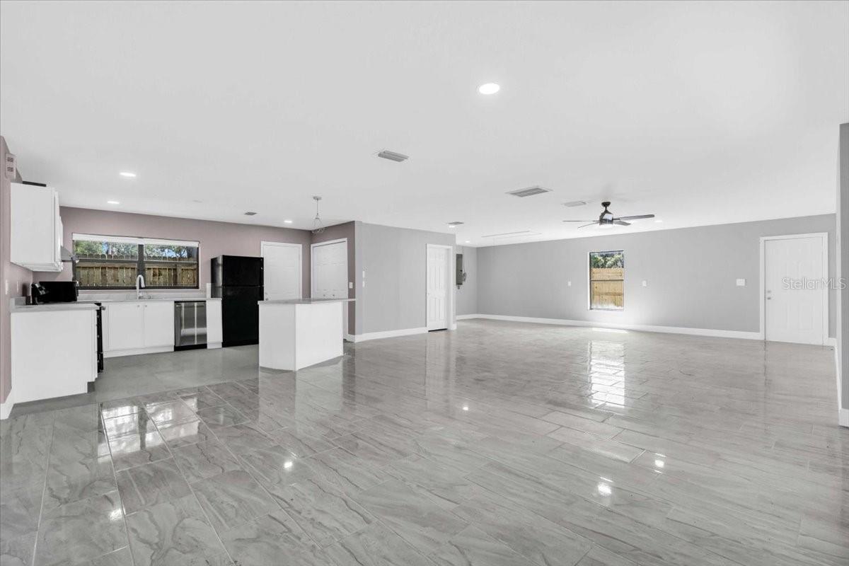 Image 39 of 52 For 3021 Leila Estelle Drive