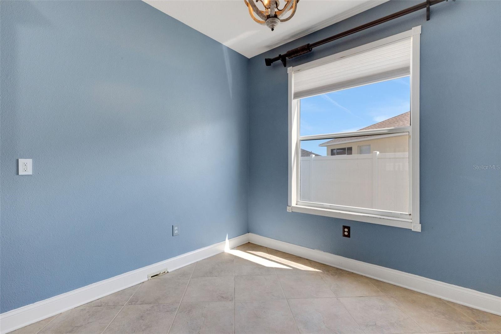 Image 22 of 81 For 1657 Bonita Bluff Court