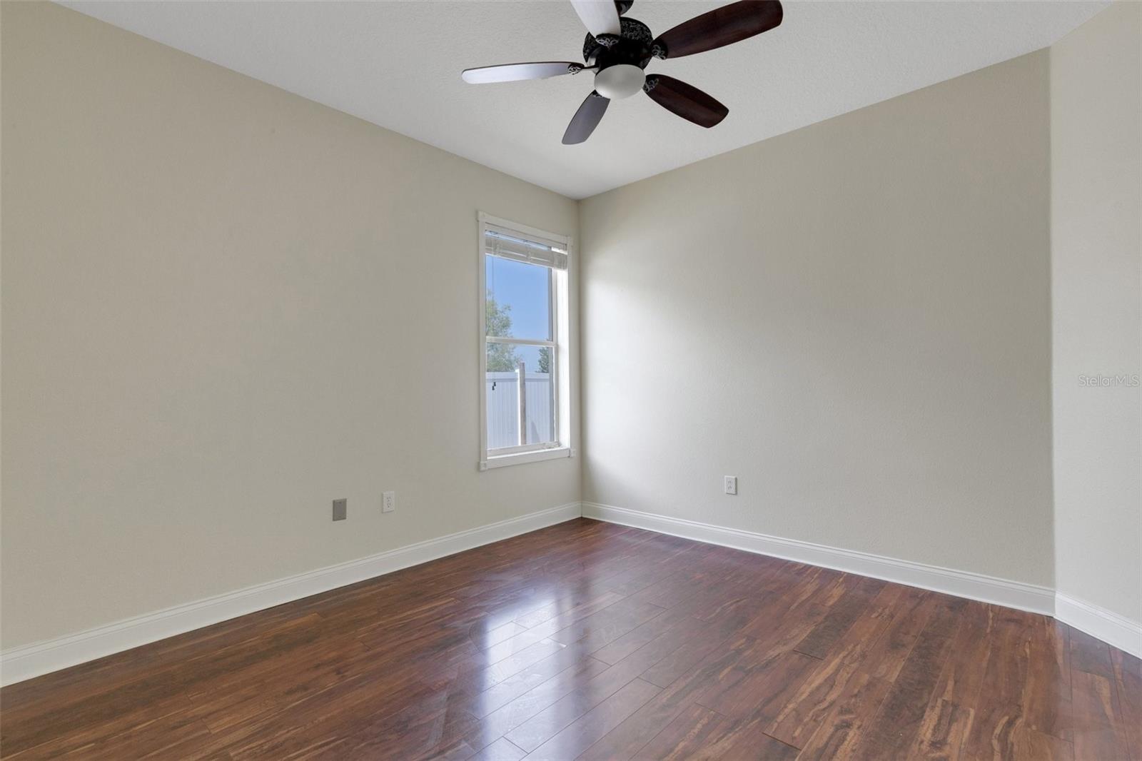 Image 32 of 81 For 1657 Bonita Bluff Court