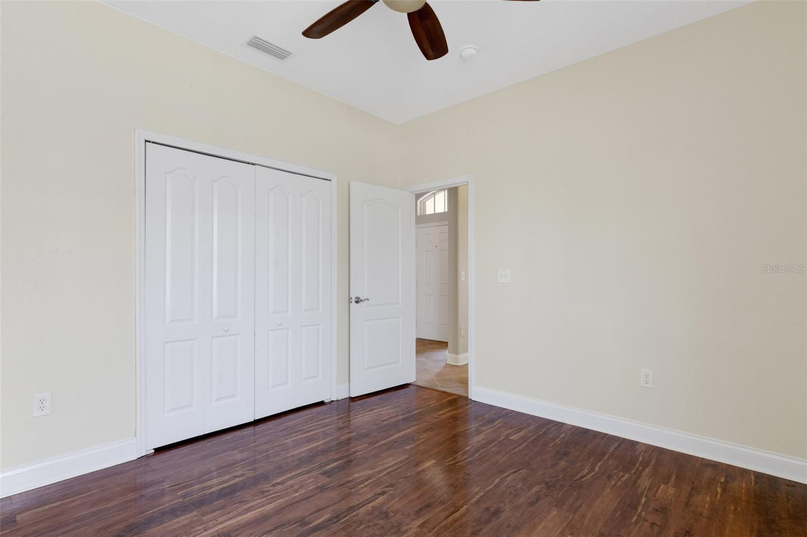 Image 33 of 81 For 1657 Bonita Bluff Court