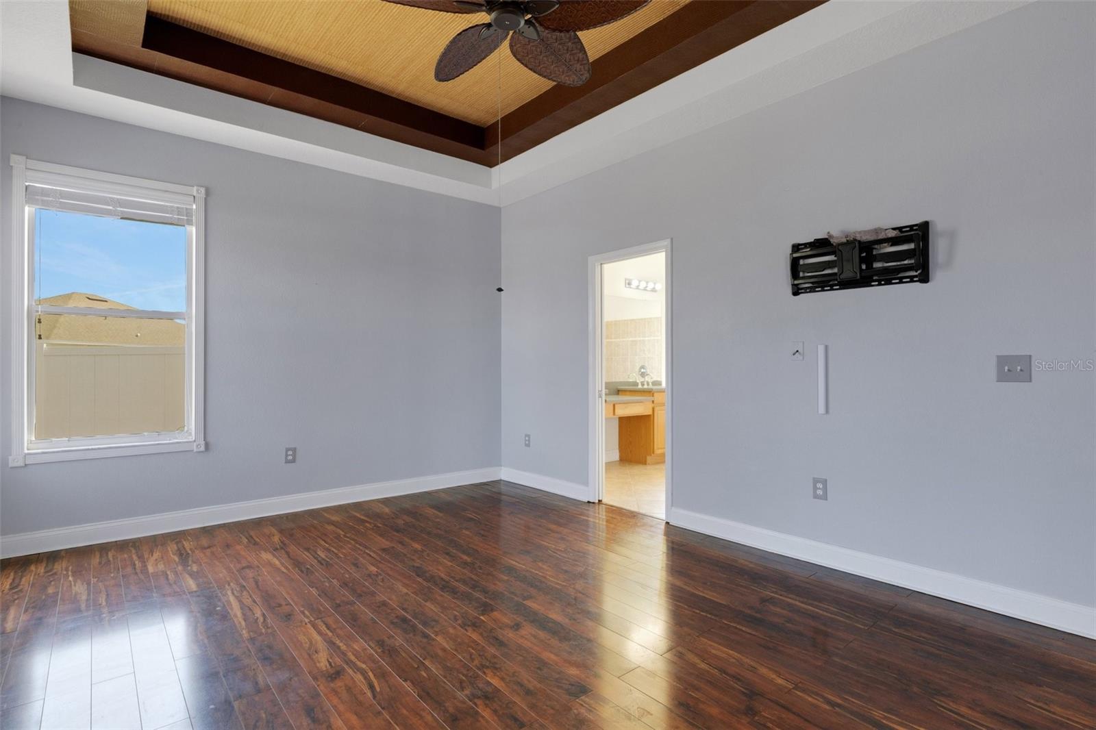Image 43 of 81 For 1657 Bonita Bluff Court