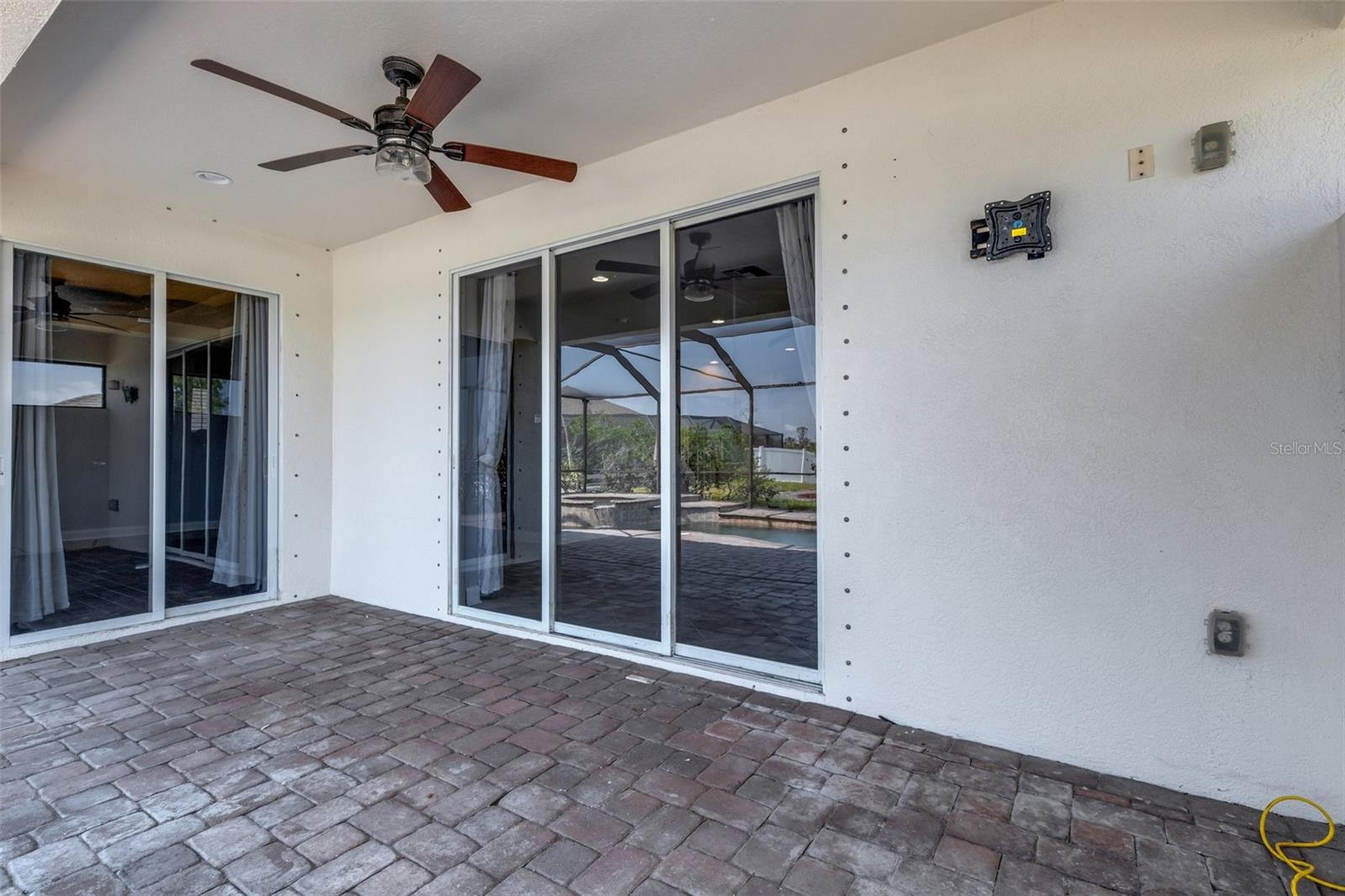 Image 53 of 81 For 1657 Bonita Bluff Court