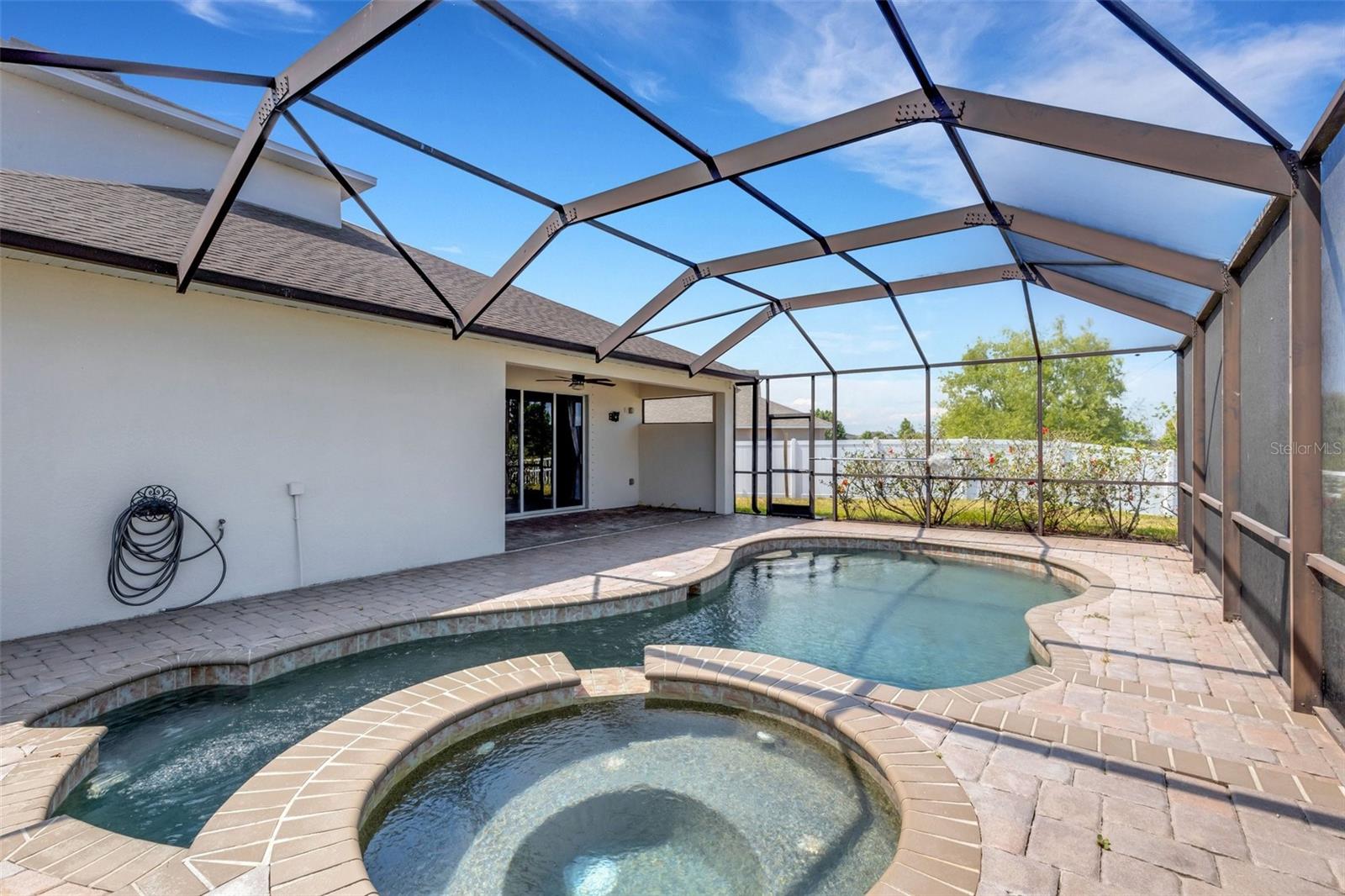 Image 56 of 81 For 1657 Bonita Bluff Court