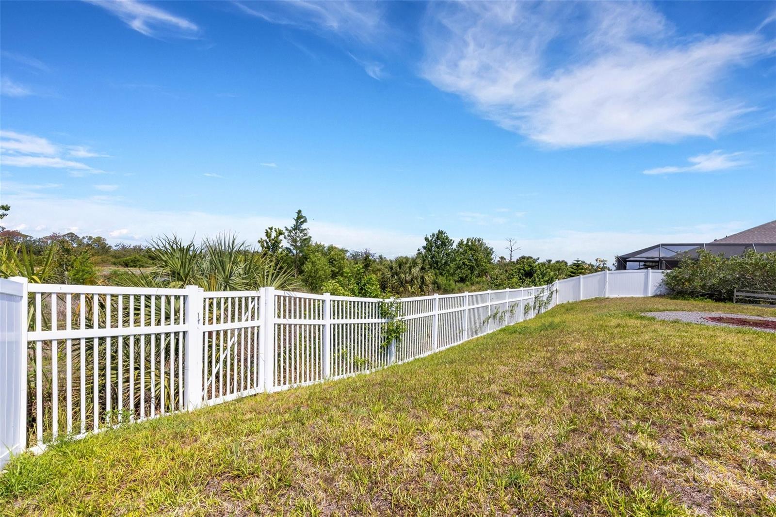Image 59 of 81 For 1657 Bonita Bluff Court