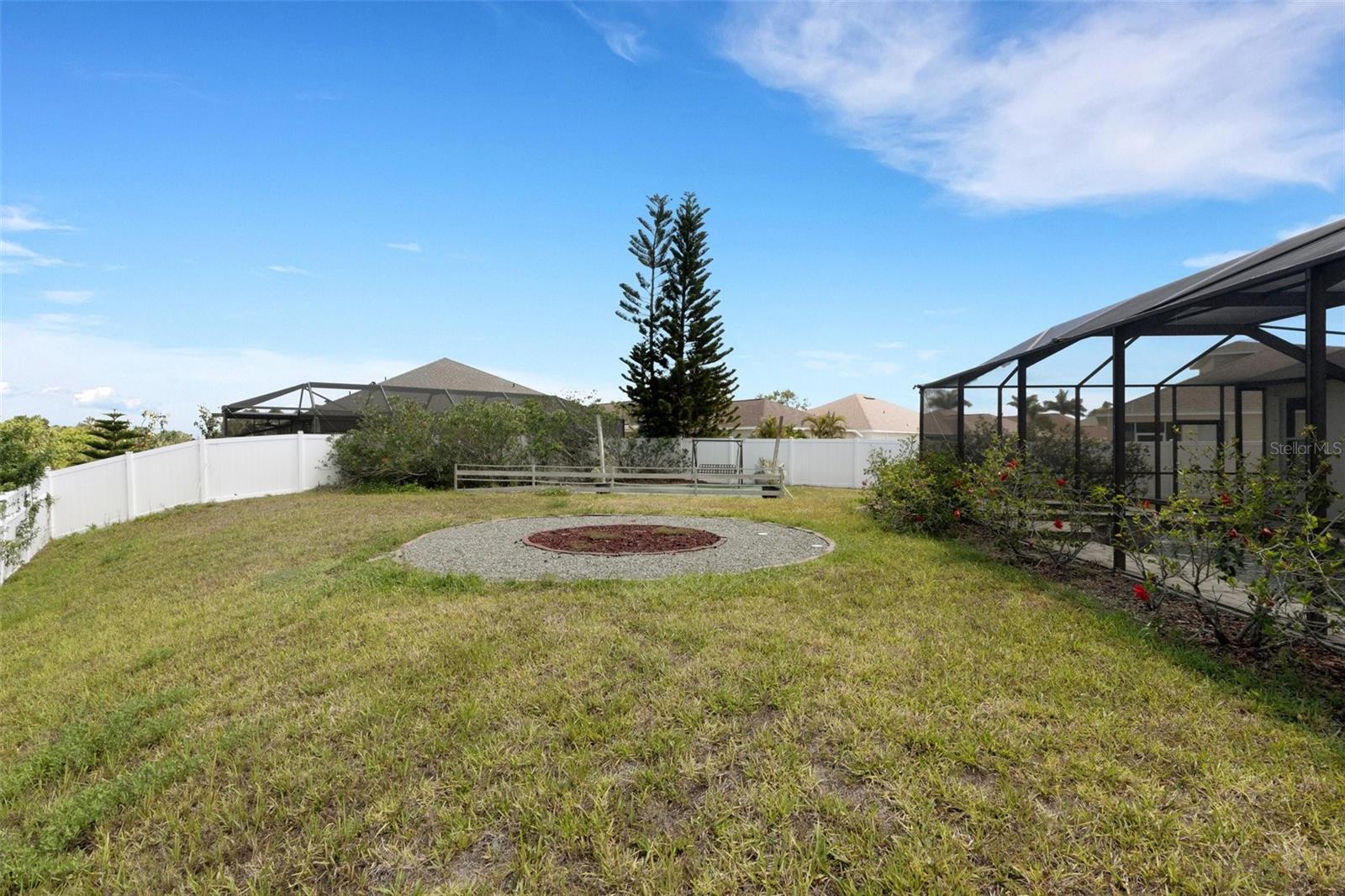 Image 61 of 81 For 1657 Bonita Bluff Court