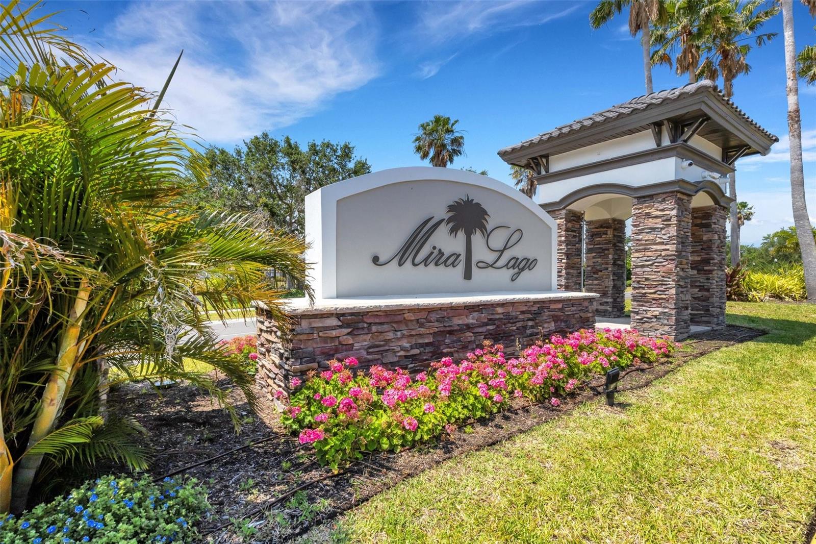 Image 68 of 81 For 1657 Bonita Bluff Court