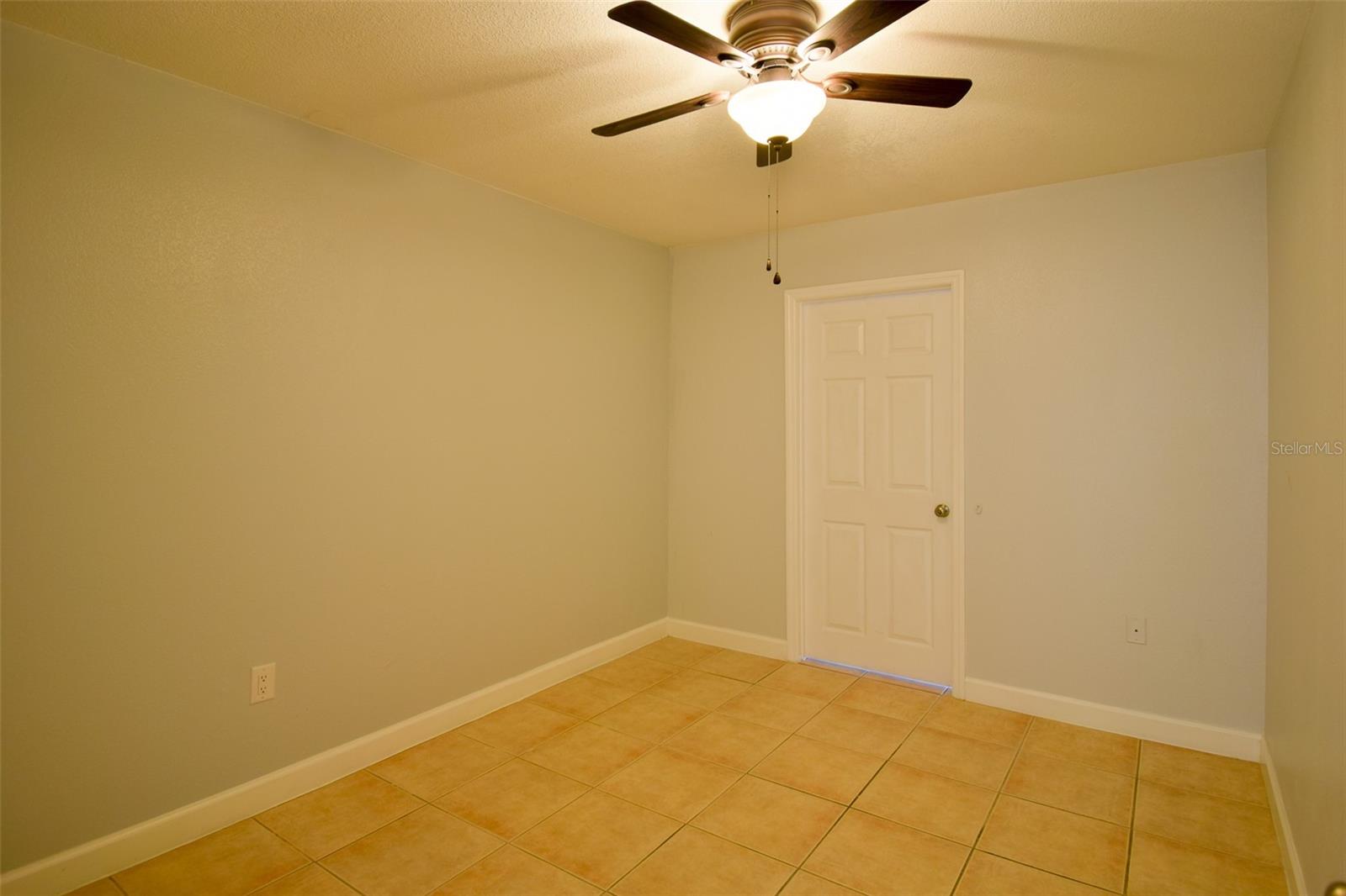 Image 38 of 97 For 2402 16th Street W