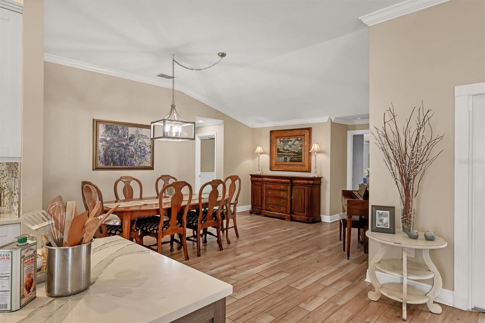Image 14 of 39 For 425 46th Street Nw