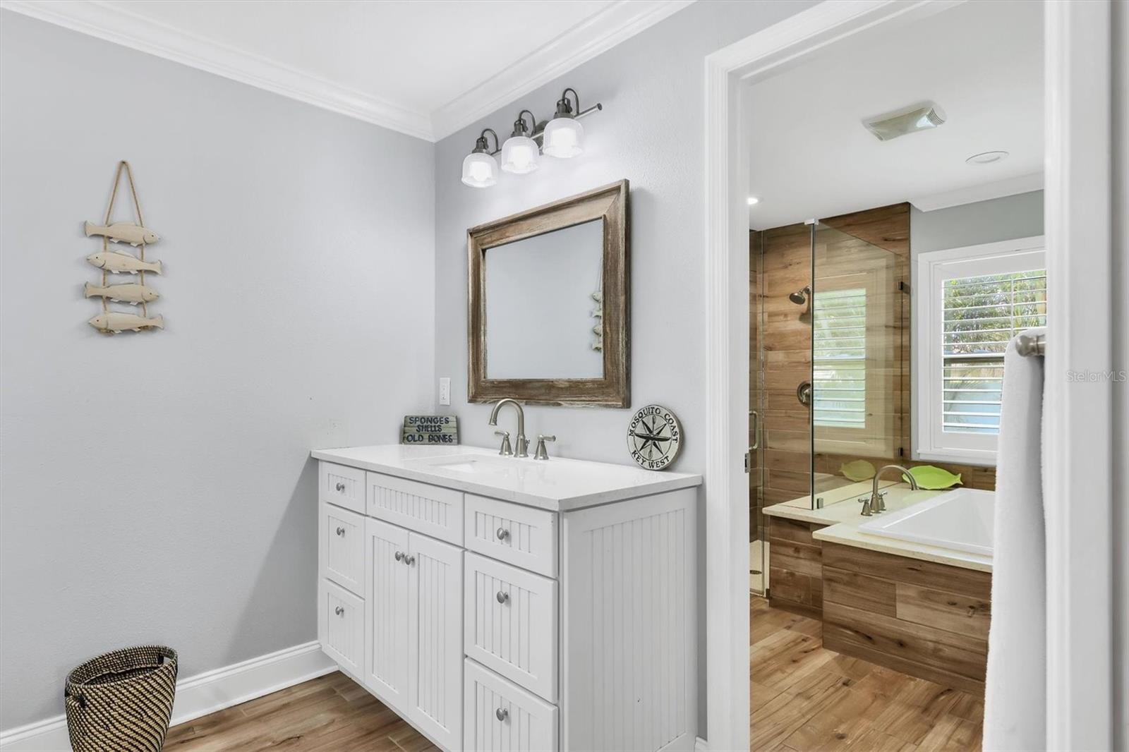 Image 21 of 39 For 425 46th Street Nw