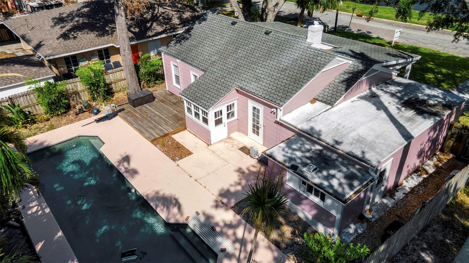 Image 7 of 65 For 1830 Virginia Drive