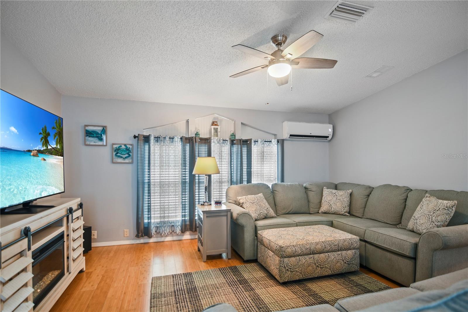 Image 12 of 53 For 5707 45th Street E 223