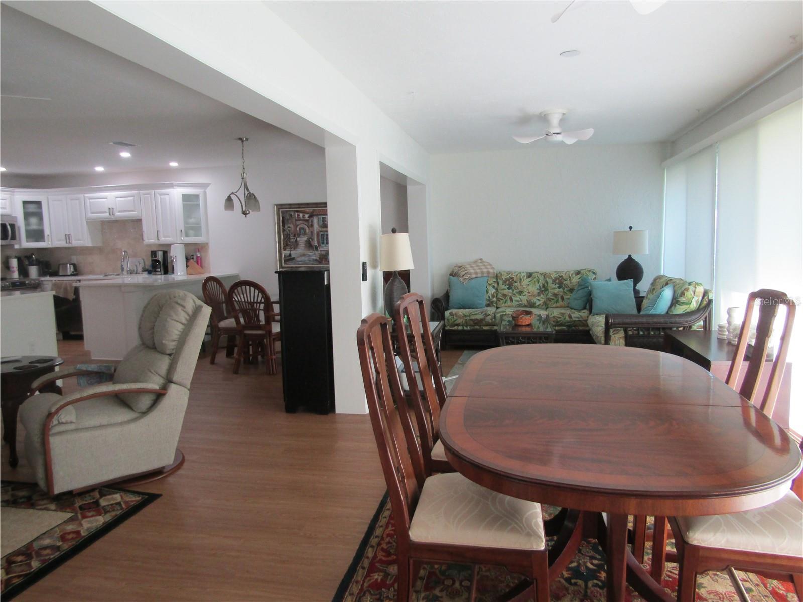 Image 11 of 23 For 5270 Villa Majorca Court 23