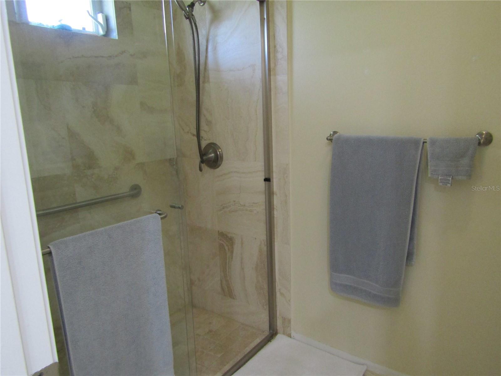 Image 16 of 23 For 5270 Villa Majorca Court 23