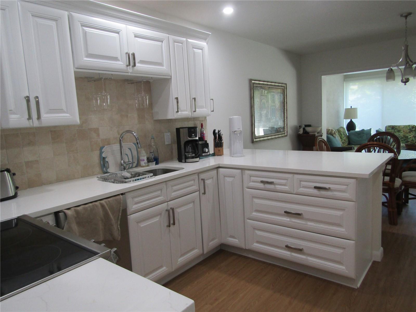 Image 7 of 23 For 5270 Villa Majorca Court 23