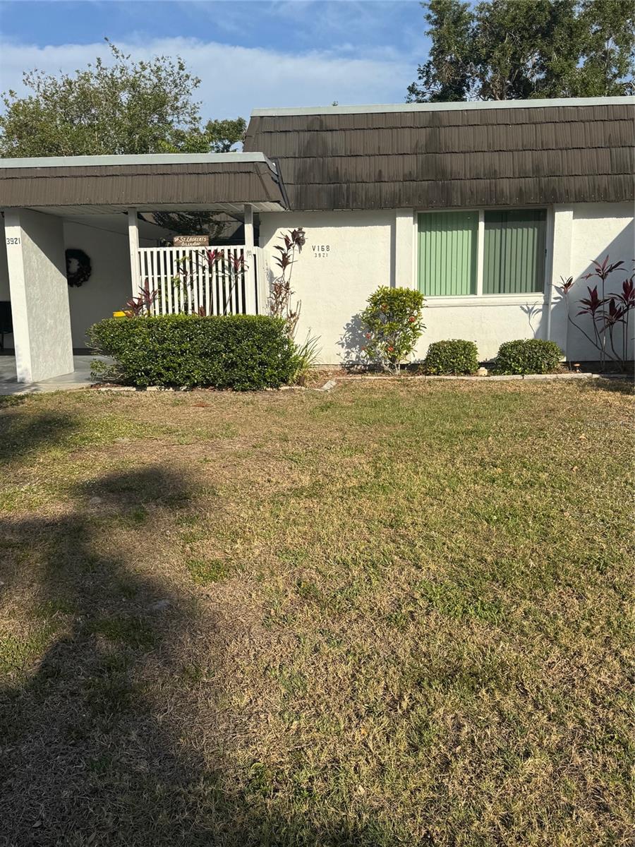 Details for 3921 Lakeside Road 168, SARASOTA, FL 34232