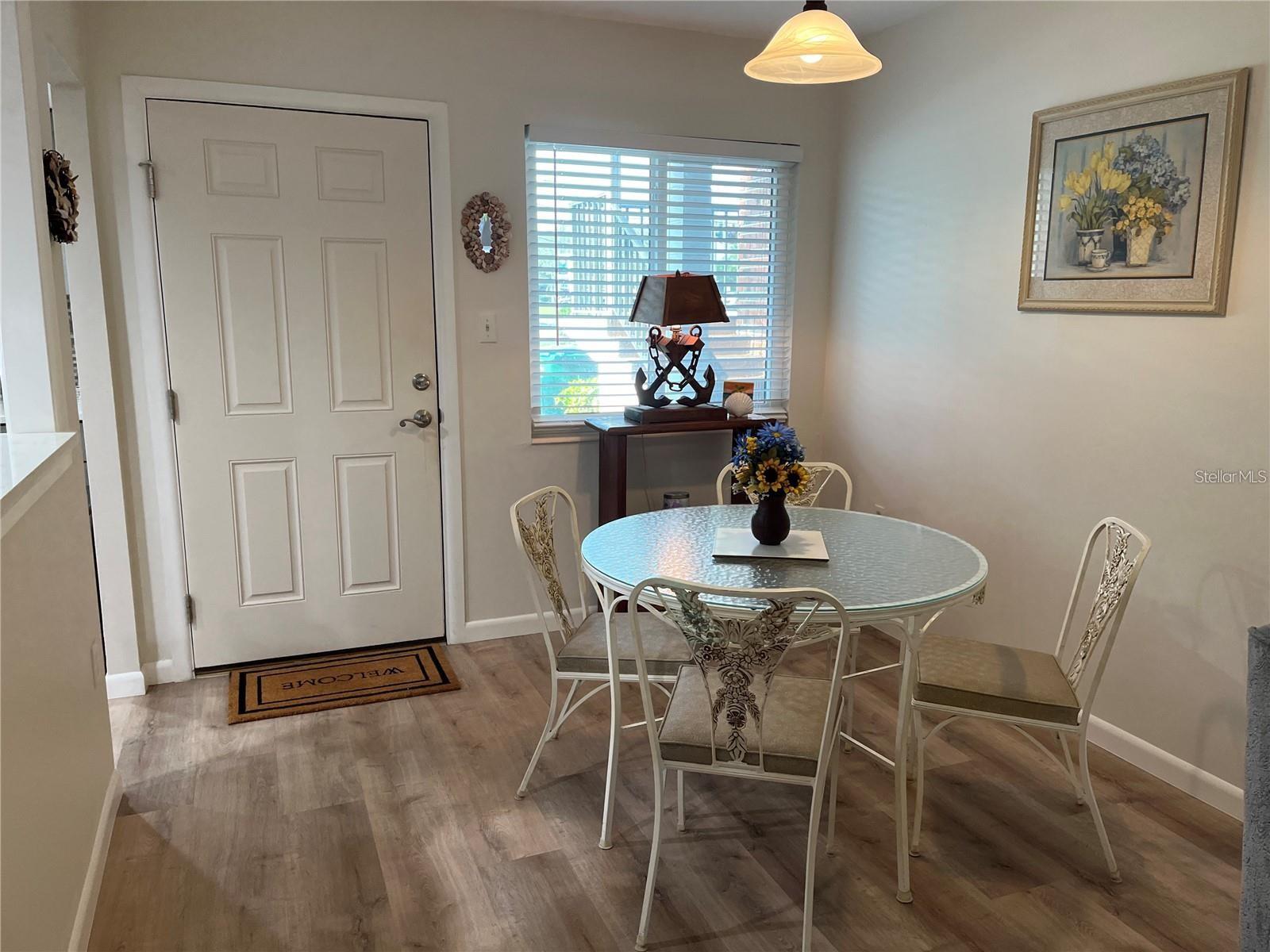 Image 5 of 15 For 2505 Flamingo Boulevard L9