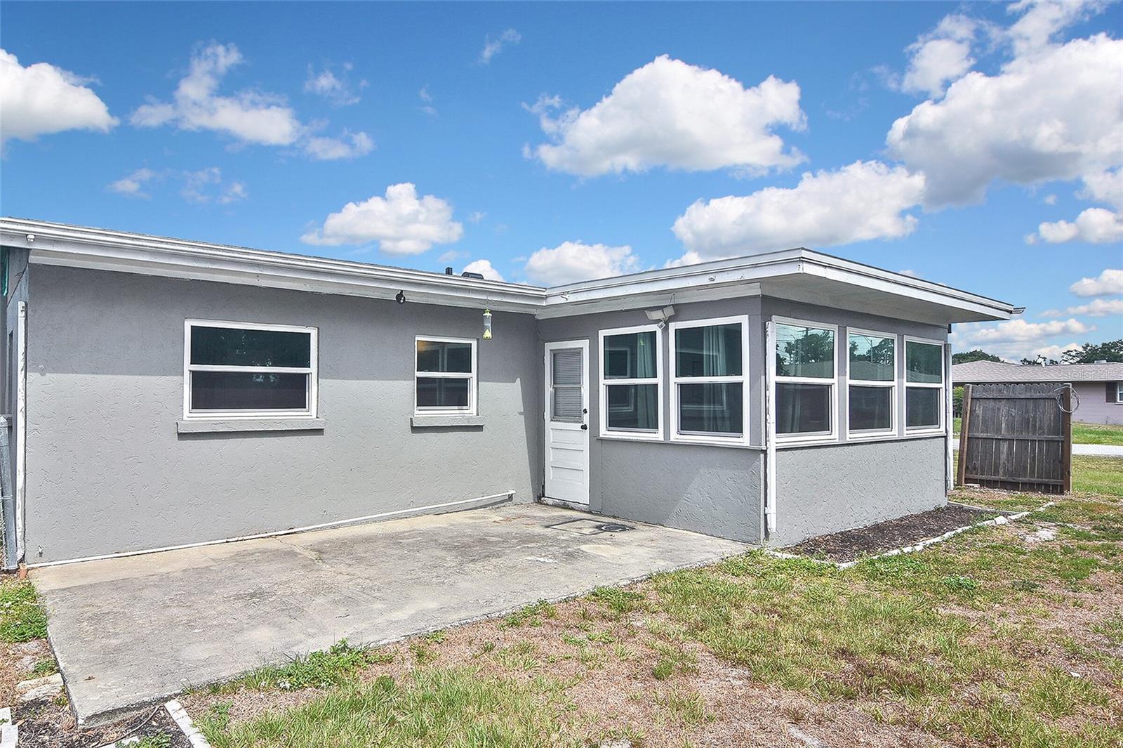 Image 42 of 48 For 5905 Olive Avenue