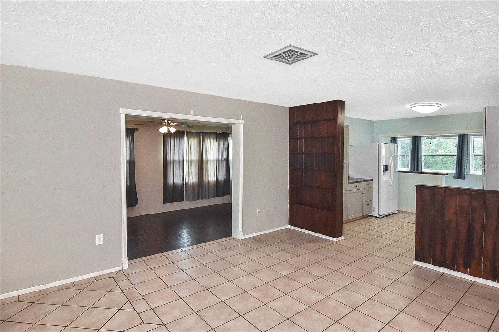 Image 9 of 48 For 5905 Olive Avenue